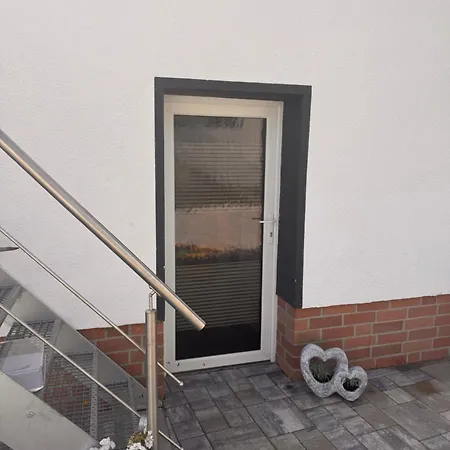 Gemuetliches Mit Eigenem Bad Und Separatem Eingangstor * Erxleben